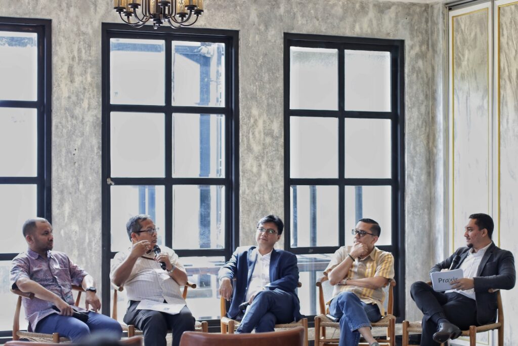 praxis pr agency with vice chairman of public affairs forum Indonesia